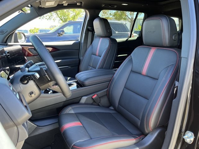 2027 Chevrolet Traverse RS - Photo 24