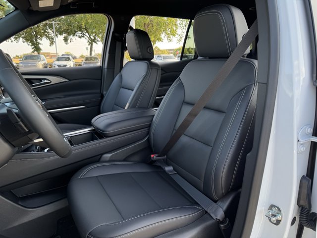 2027 Chevrolet Traverse LT - Photo 20