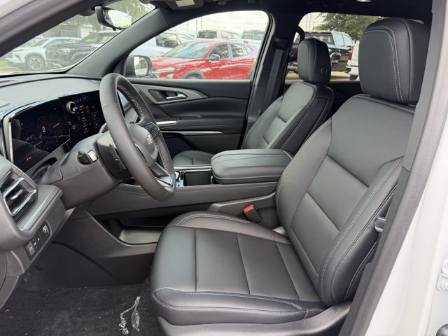 2027 Chevrolet Traverse LT - Photo 24