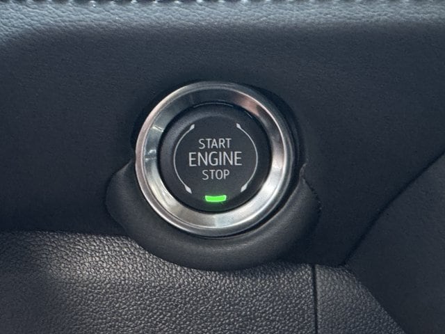 2026 Chevrolet Suburban LT - Photo 16