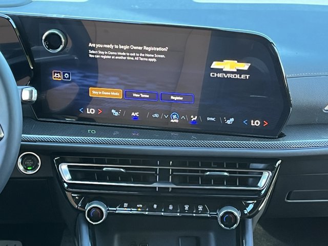 2027 Chevrolet Traverse Z71 - Photo 15