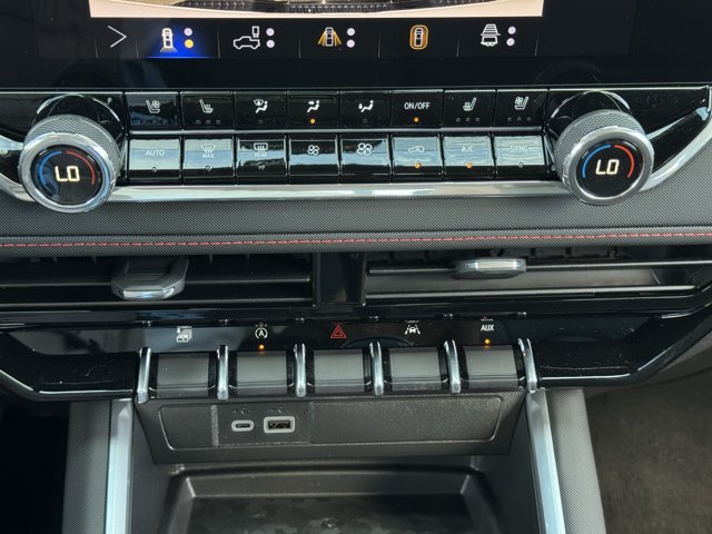 2026 Chevrolet Colorado Z71 - Photo 15