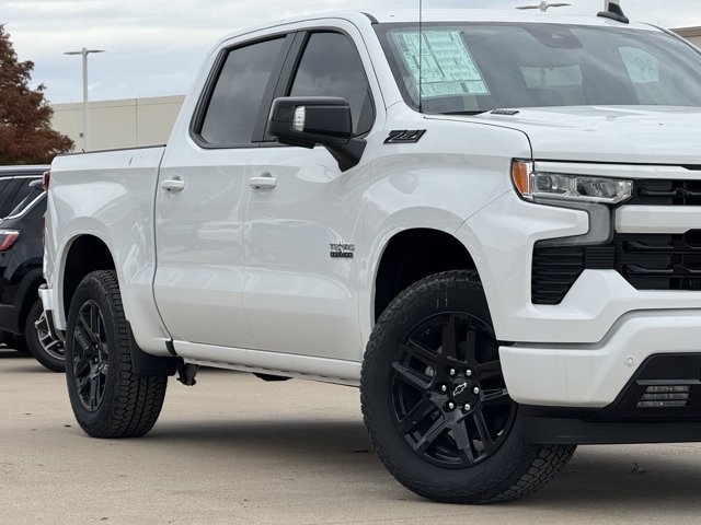 2026 Chevrolet Silverado 1500 RST photo 3