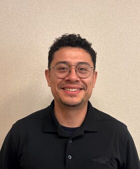 Staff member Baruc Villanueva from ID_9706c7e4bec0