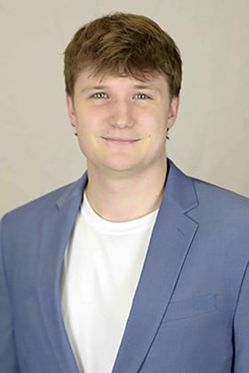 Staff member Steven May from ID_52f955eb6607