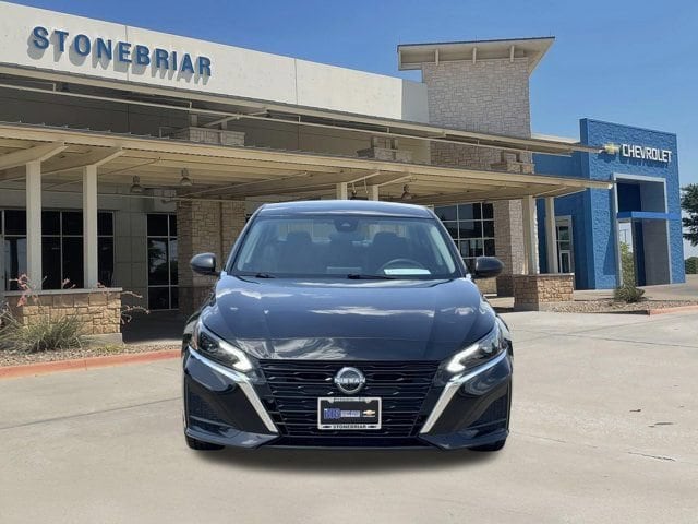 2025 Nissan Altima SV - Photo 8