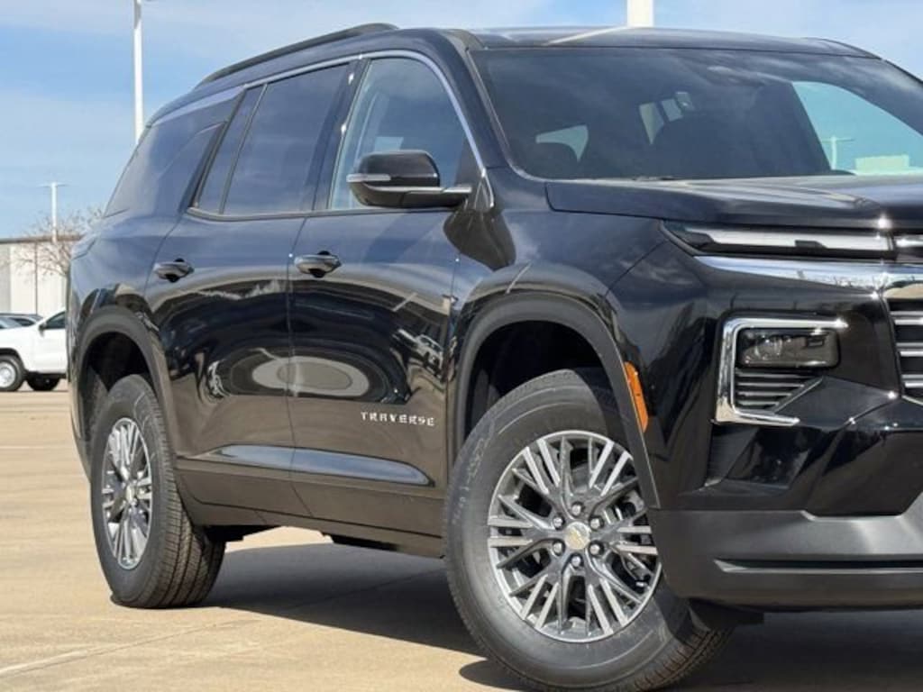 New 2026 Chevrolet Traverse LT SUV