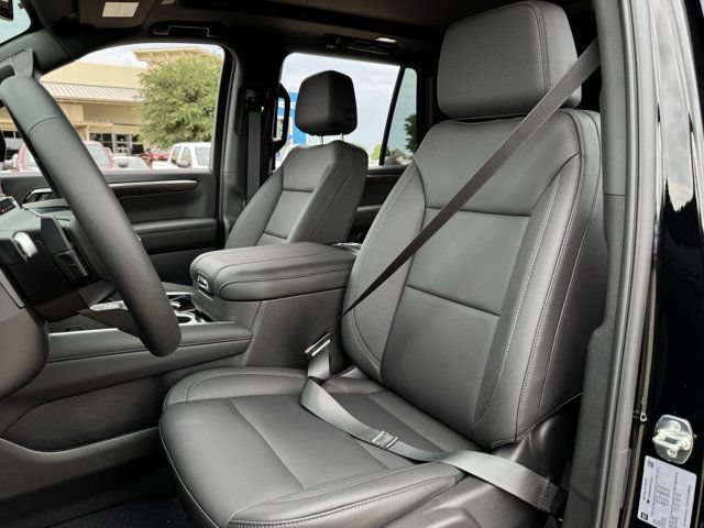 2026 Chevrolet Tahoe Z71 - Photo 21