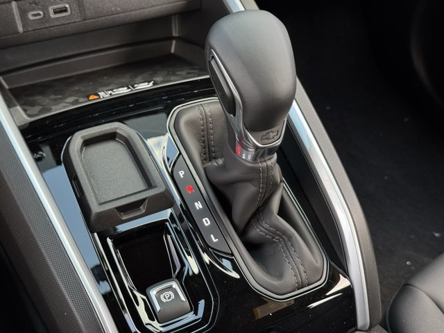 2026 Chevrolet Colorado LT - Photo 16