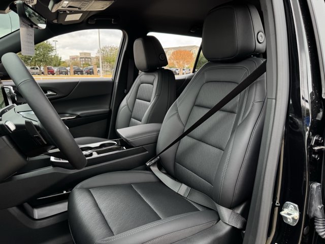 2027 Chevrolet Equinox LT - Photo 22