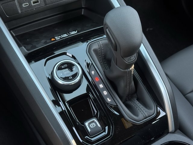 2026 Chevrolet Colorado Trail Boss - Photo 16