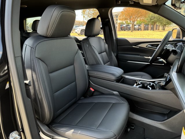 2027 Chevrolet Traverse LT - Photo 24