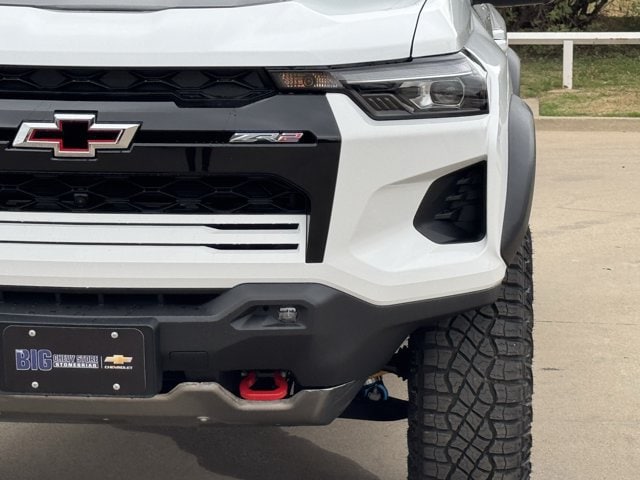 2026 Chevrolet Colorado ZR2 - Photo 9
