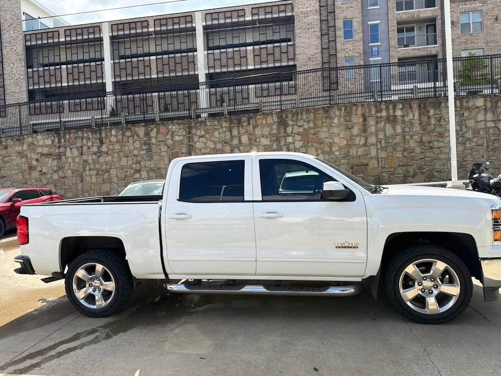 Used 2015 Chevrolet Silverado 1500 LT Truck Crew Cab