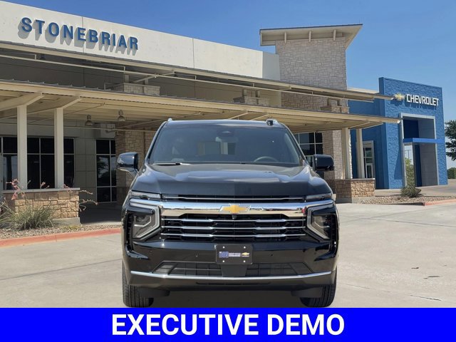 2026 Chevrolet Suburban LT - Photo 7