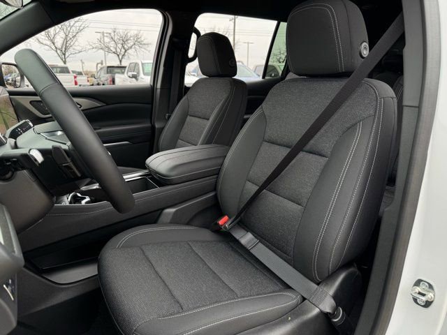 2025 Chevrolet Traverse LT - Photo 21