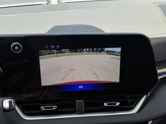 2027 Chevrolet Equinox LT - Photo 13