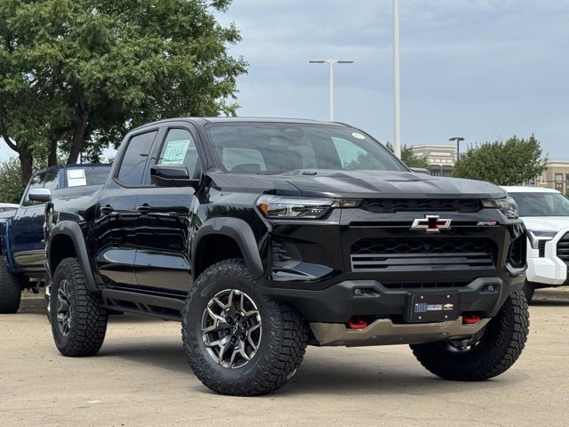 2026 Chevrolet Colorado ZR2 photo 2
