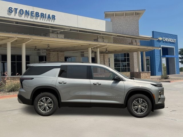 2027 Chevrolet Traverse LT - Photo 4