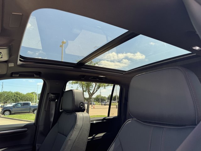 2026 Chevrolet Suburban RST - Photo 26