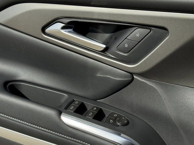2026 Chevrolet Traverse LT - Photo 19