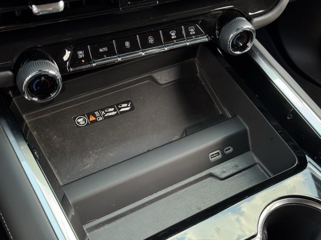 2026 Chevrolet Tahoe Premier - Photo 15