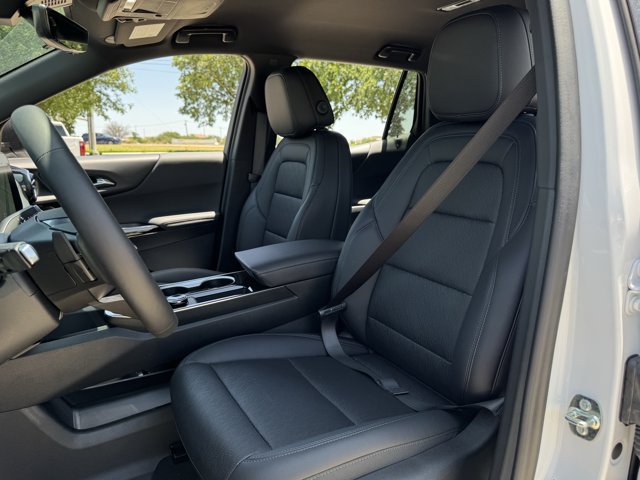 2027 Chevrolet Equinox LT - Photo 22