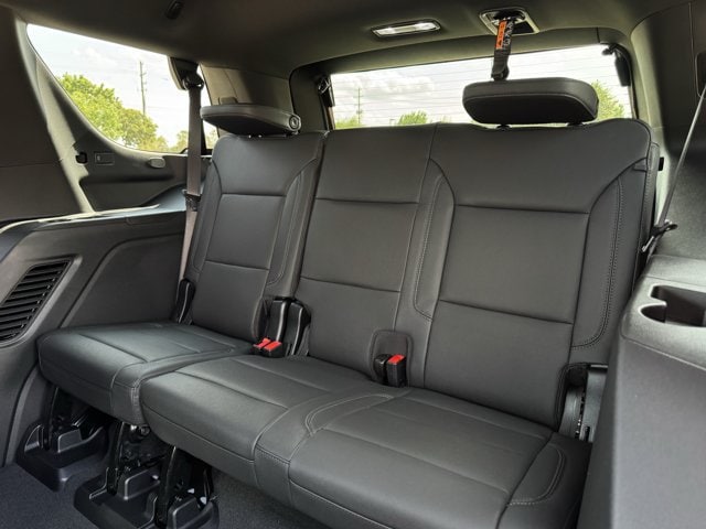 2026 Chevrolet Tahoe Z71 - Photo 24