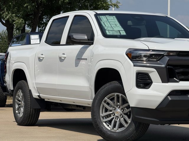 2026 Chevrolet Colorado LT photo 3