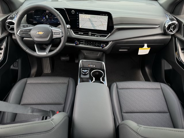 2027 Chevrolet Equinox LT - Photo 10