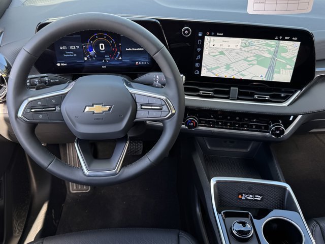 2027 Chevrolet Equinox LT - Photo 11