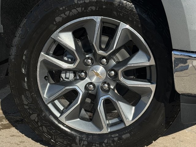 2026 Chevrolet Silverado 1500 LT - Photo 10
