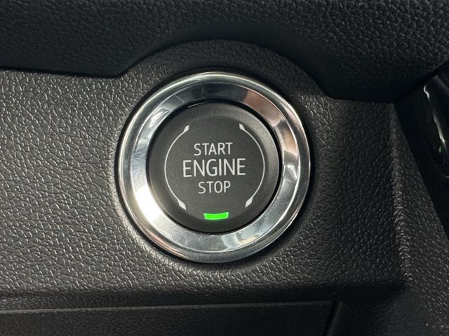 2027 Chevrolet Traverse LT - Photo 16