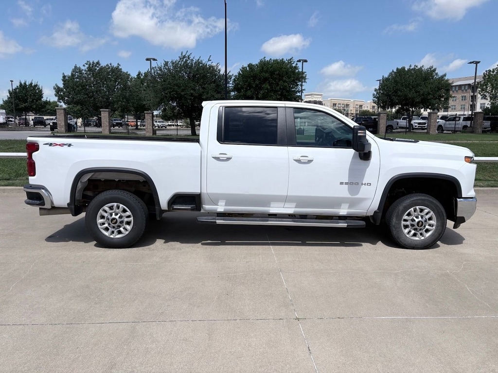 Used 2025 Chevrolet Silverado 2500 HD LT Truck Crew Cab