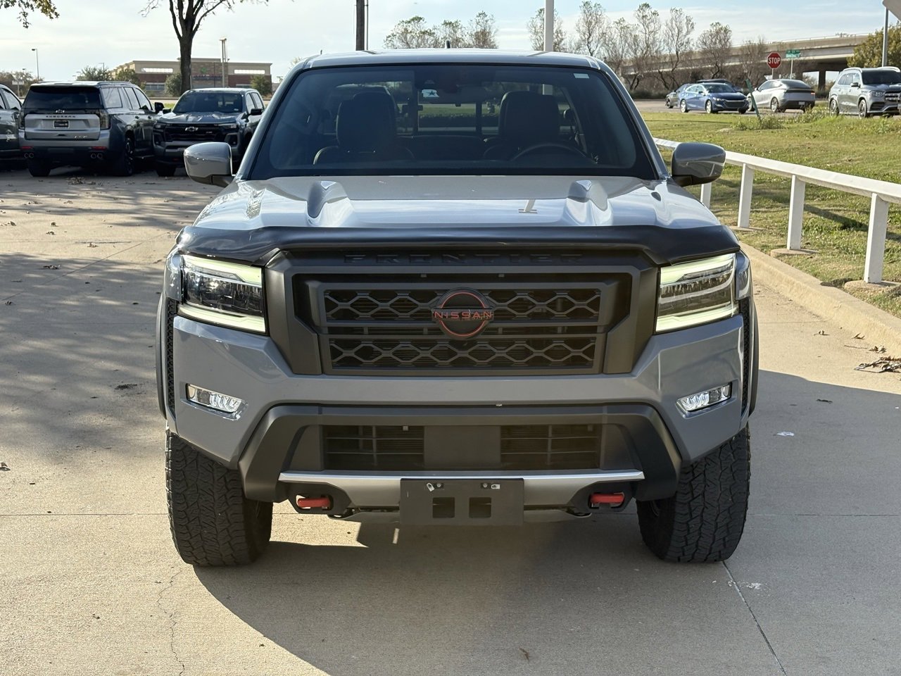 2023 Nissan Frontier PRO-4X photo 2