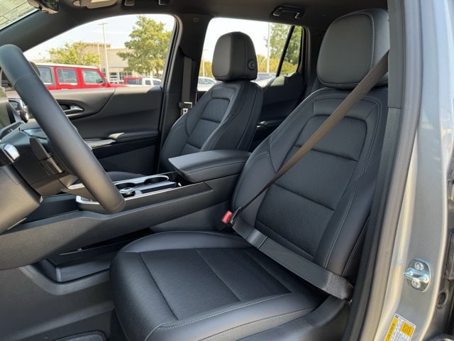 2027 Chevrolet Equinox LT - Photo 21