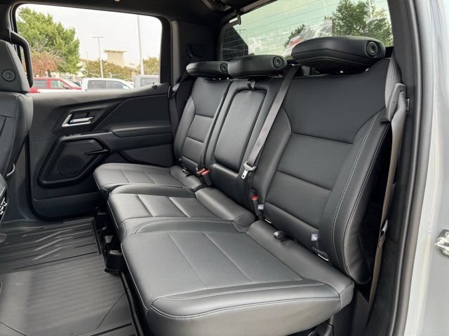 2026 Chevrolet Silverado EV LT - Photo 22