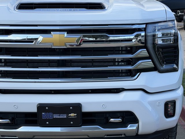 2026 Chevrolet Silverado 2500 HD High Country - Photo 9