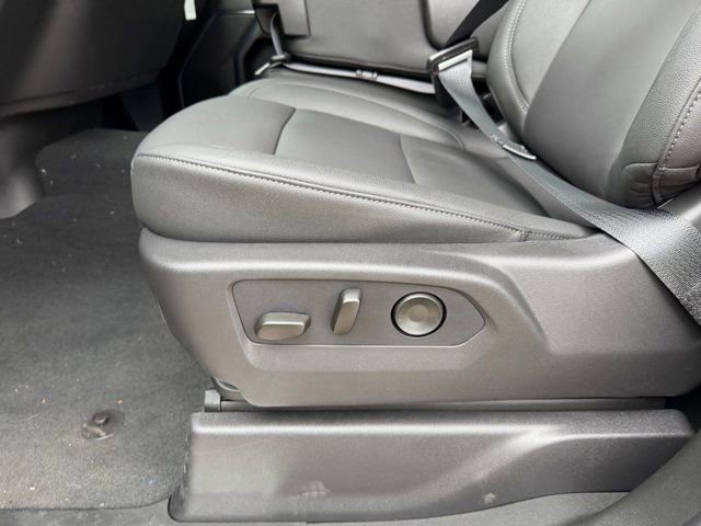 2026 Chevrolet Silverado 1500 LT - Photo 24