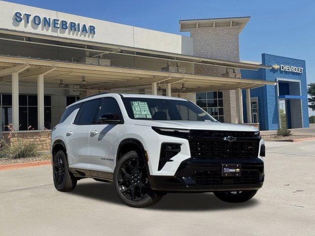 2026 Chevrolet Traverse RS photo 2