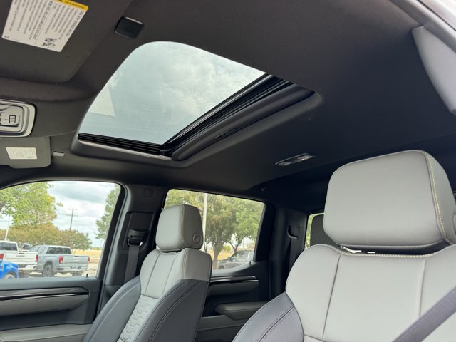 2026 Chevrolet Silverado 1500 ZR2 - Photo 26