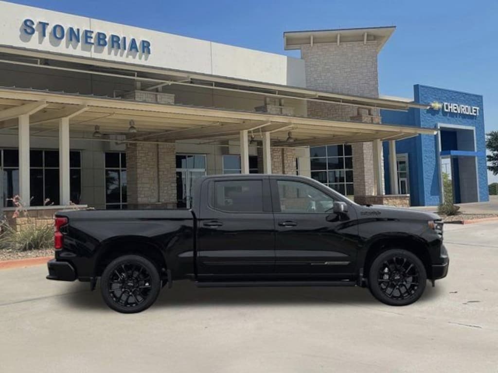 New 2026 Chevrolet Silverado 1500 High Country Truck Crew Cab