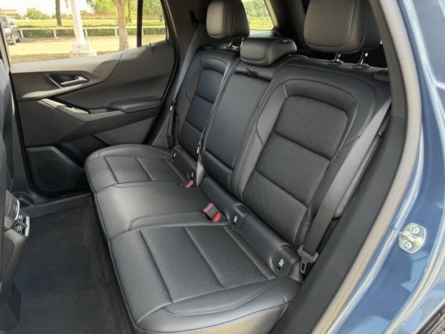 2027 Chevrolet Equinox LT - Photo 24