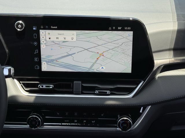 2027 Chevrolet Equinox LT - Photo 13