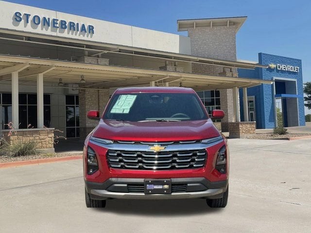 2027 Chevrolet Equinox LT - Photo 8