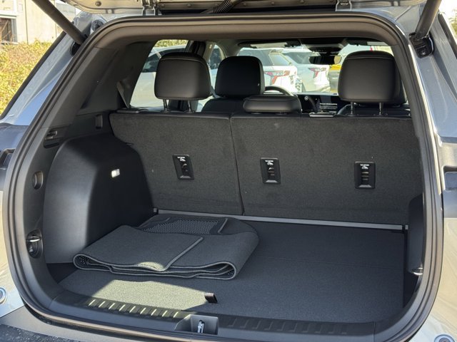 2026 Chevrolet Equinox LT - Photo 26