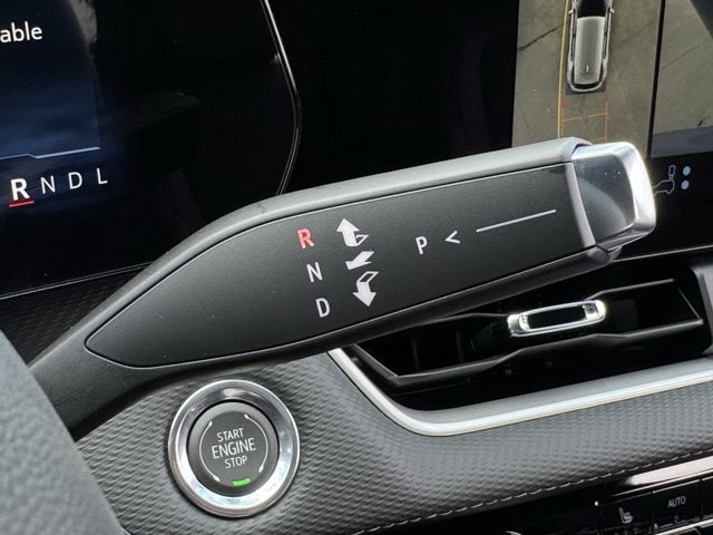 2027 Chevrolet Equinox LT - Photo 19