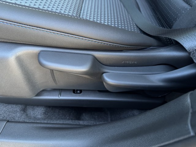 2026 Chevrolet Trax LT - Photo 22