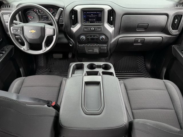 2024 Chevrolet Silverado 1500 Custom - Photo 11