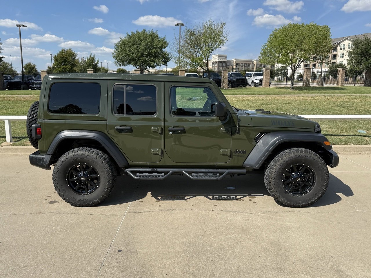2022 Jeep Wrangler Unlimited Willys photo 3